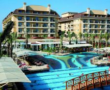 CRYSTAL FAMILY RESORT & SPA